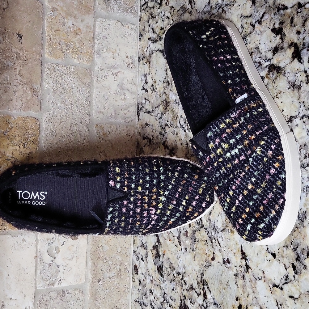 TOMS Women's Black and Multicolor Loafers